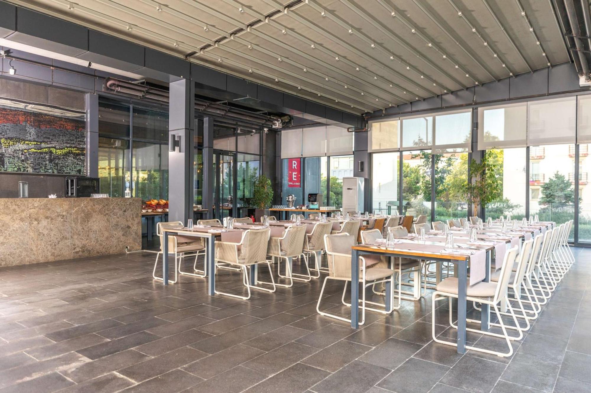 Radisson Blu Hotel Istanbul Asia Kültér fotó Restaurant